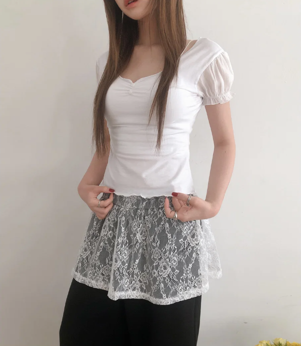春夏預訂｜褶皺泡泡袖波浪短袖TEE
