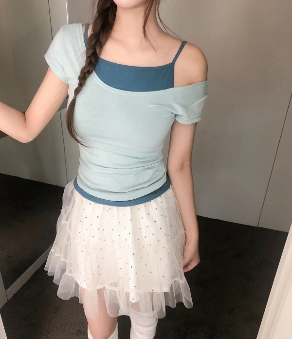 春夏預訂｜修身深U領短袖TEE