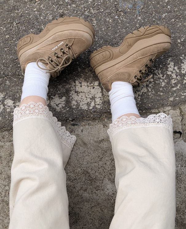 春夏預訂｜蕾絲花邊寬褲