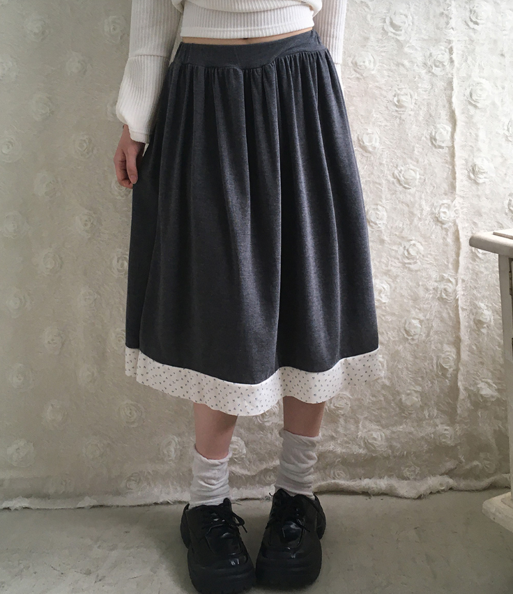 春夏預訂｜花卉拼色裙