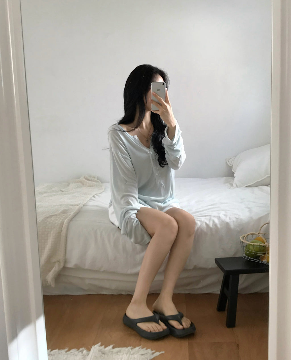 早秋預訂｜鈕扣亨利領長袖TEE