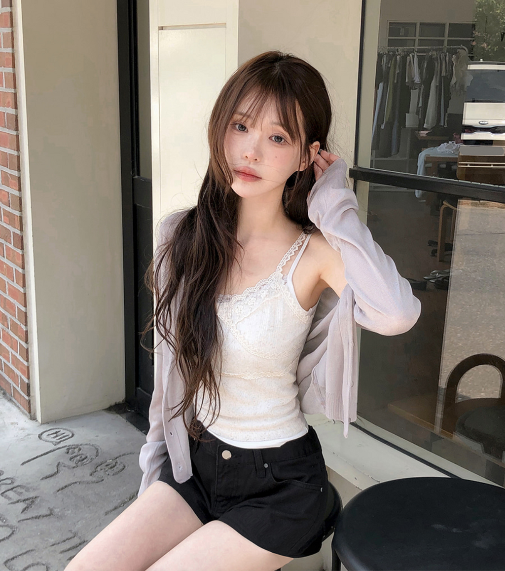 春夏預訂｜綻放蕾絲細肩帶背心