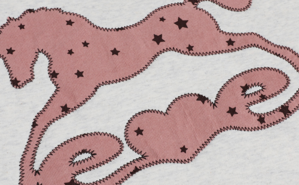 AMBLER 預訂｜Vintage Heart Tail Horse 刺繡衛衣 (AMM1414)