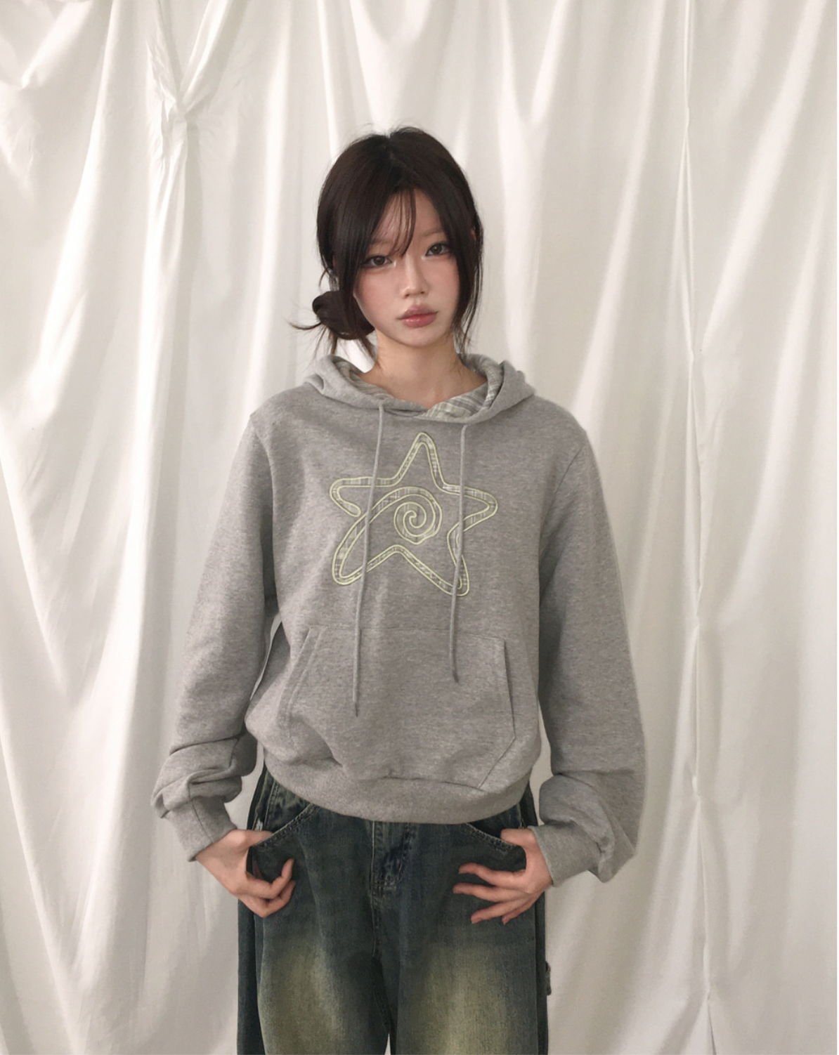 早秋預訂｜寬鬆格紋星形口袋HOODIE