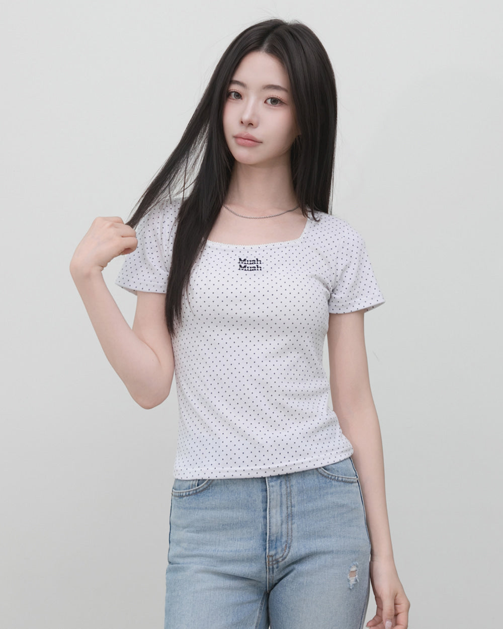 MUAHMUAH預訂｜SQUARE NECK DOT HALF SLEEVE